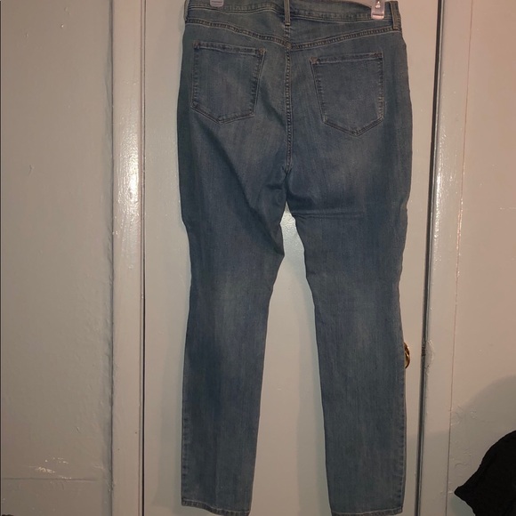 Ripped Jeans! - Picture 2 of 2